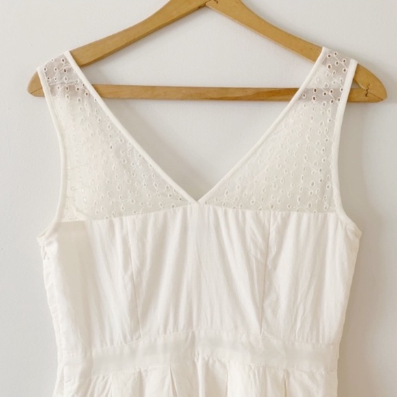 American Eagle Off White Eyelet Dress Size 4 - Picture 3 of 3